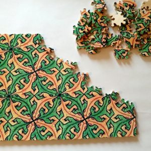 Lizards Hand - Cut Wooden Jigsaw Puzzle For Adults/ Handmade Jigsaw Puzzles