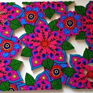 Confusing Purple / Hand-Cut Wooden Jigsaw Puzzle For Adults / Hand-crafted jigsaw puzzles